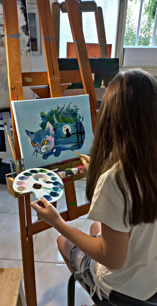نقاشی کودک، یک تجربه خوش‌آب و رنگ1