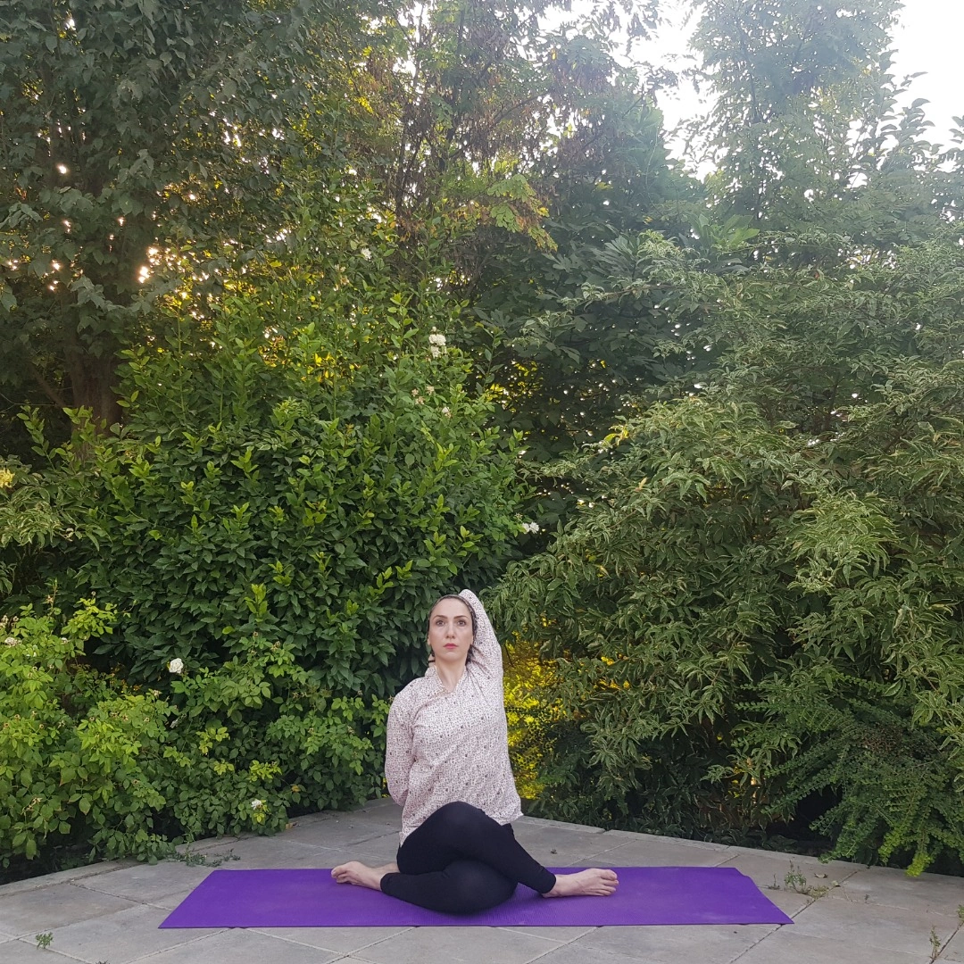 تجربه آرامش با یوگا در طبیعت-2